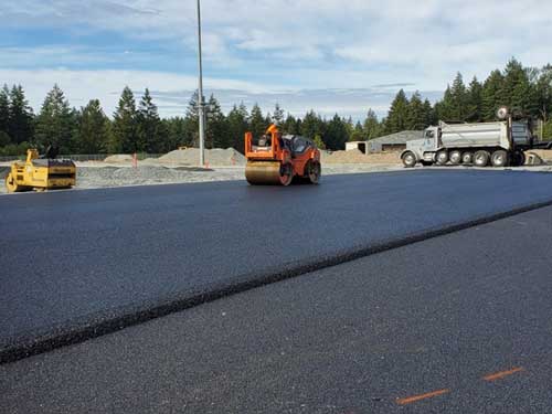 Reliable Centralia black top in WA near 98531